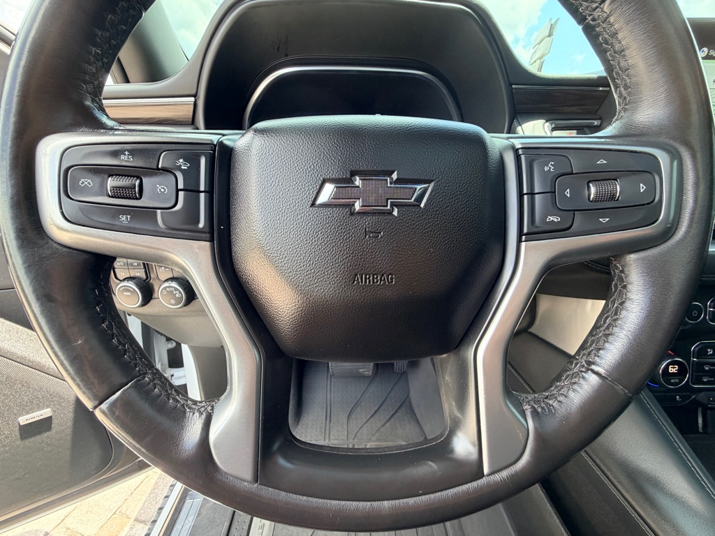Photo 18 of this CHEVROLET TAHOE