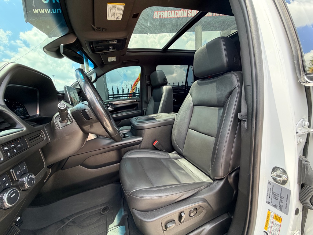 Photo 14 of this CHEVROLET TAHOE