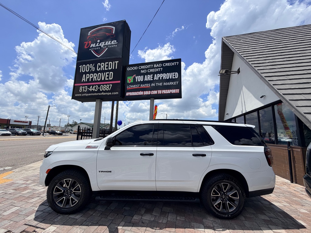 Photo 6 of this CHEVROLET TAHOE