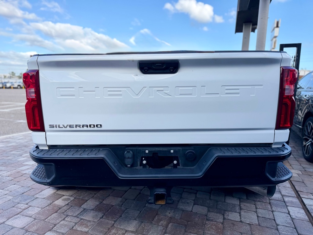 Photo 8 of this CHEVROLET SILVERADO 3500