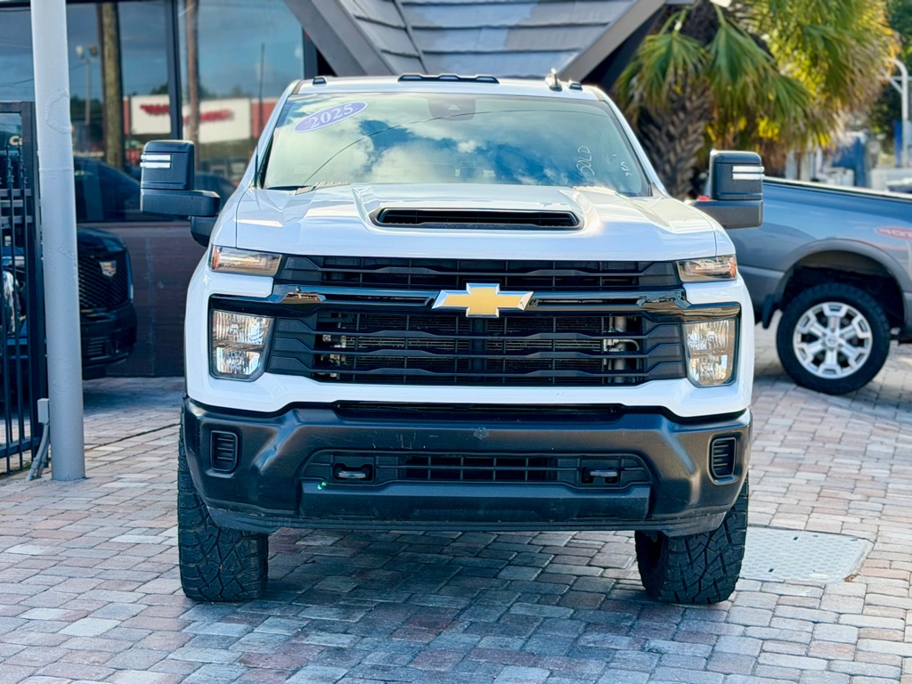 Photo 4 of this CHEVROLET SILVERADO 3500