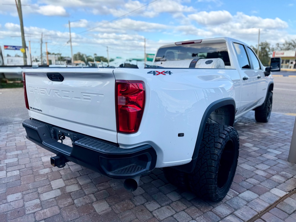 Photo 9 of this CHEVROLET SILVERADO 3500