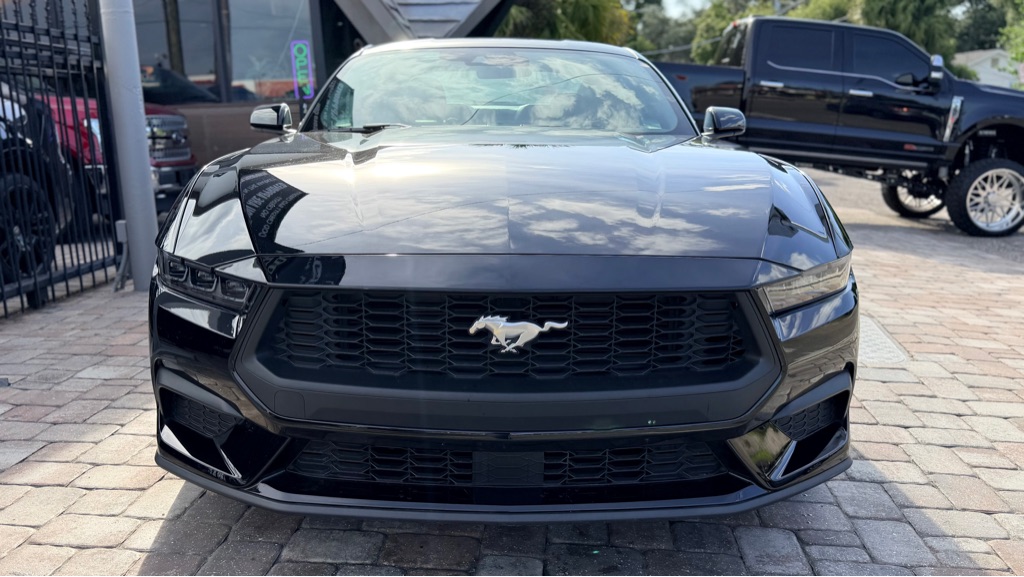 Photo 5 of this FORD MUSTANG