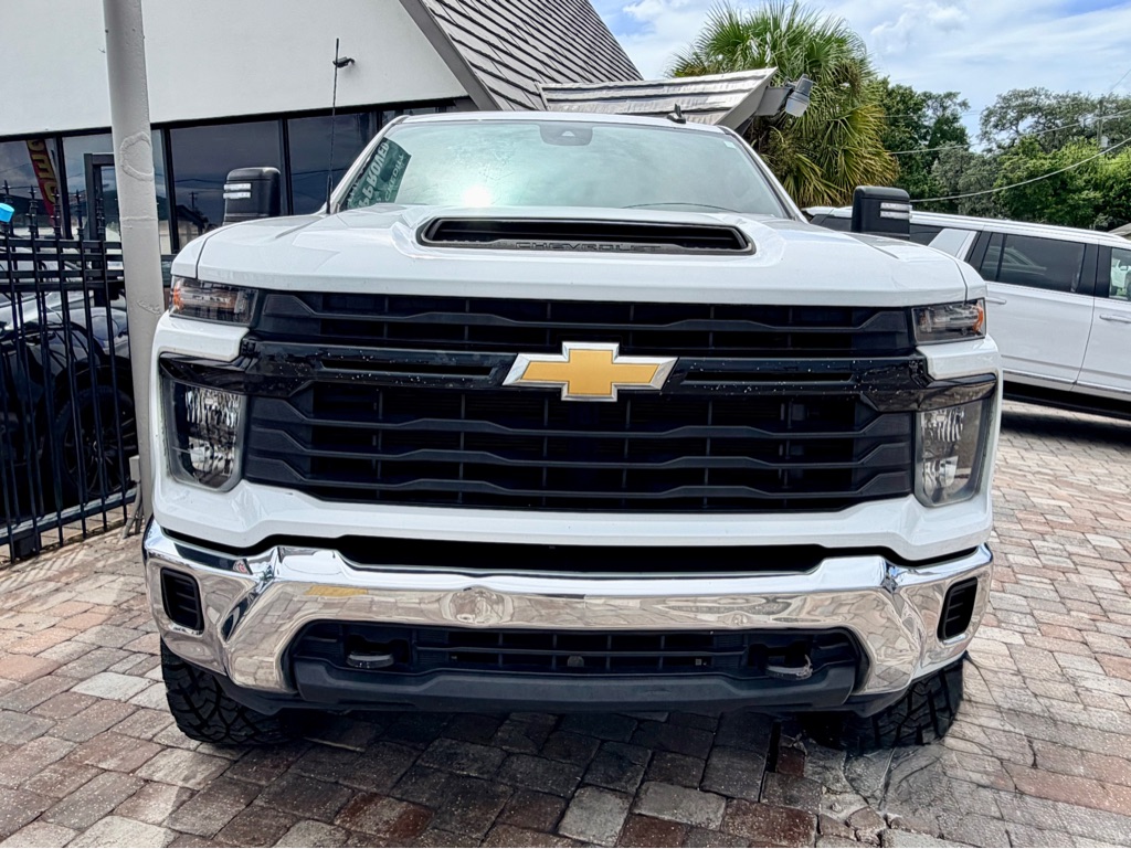Photo 6 of this CHEVROLET SILVERADO 2500