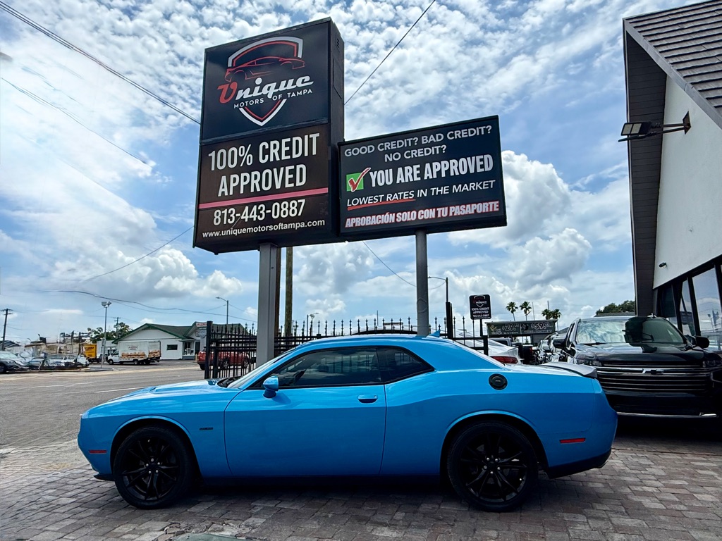 Photo 6 of this DODGE CHALLENGER