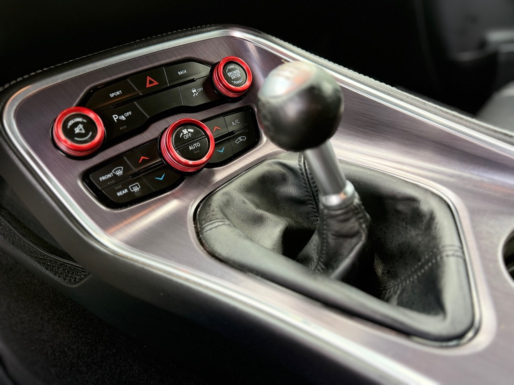 Photo 15 of this DODGE CHALLENGER