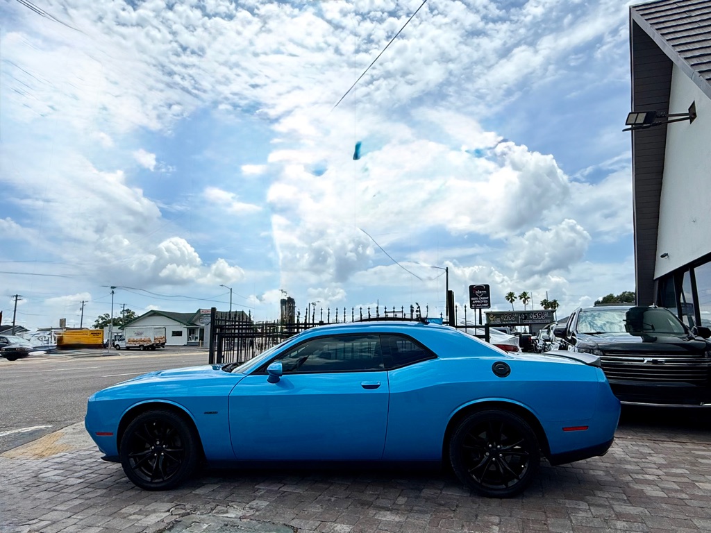 Photo 30 of this DODGE CHALLENGER