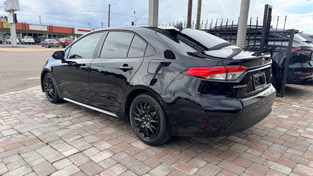 Photo 12 of this TOYOTA COROLLA