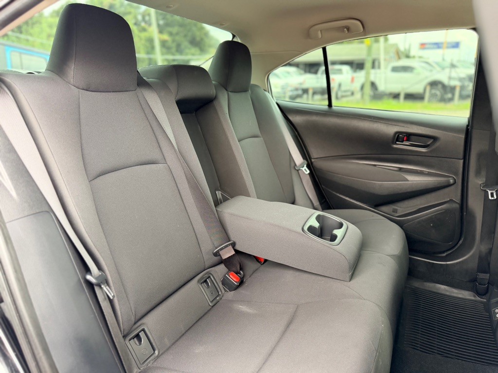 Photo 21 of this TOYOTA COROLLA