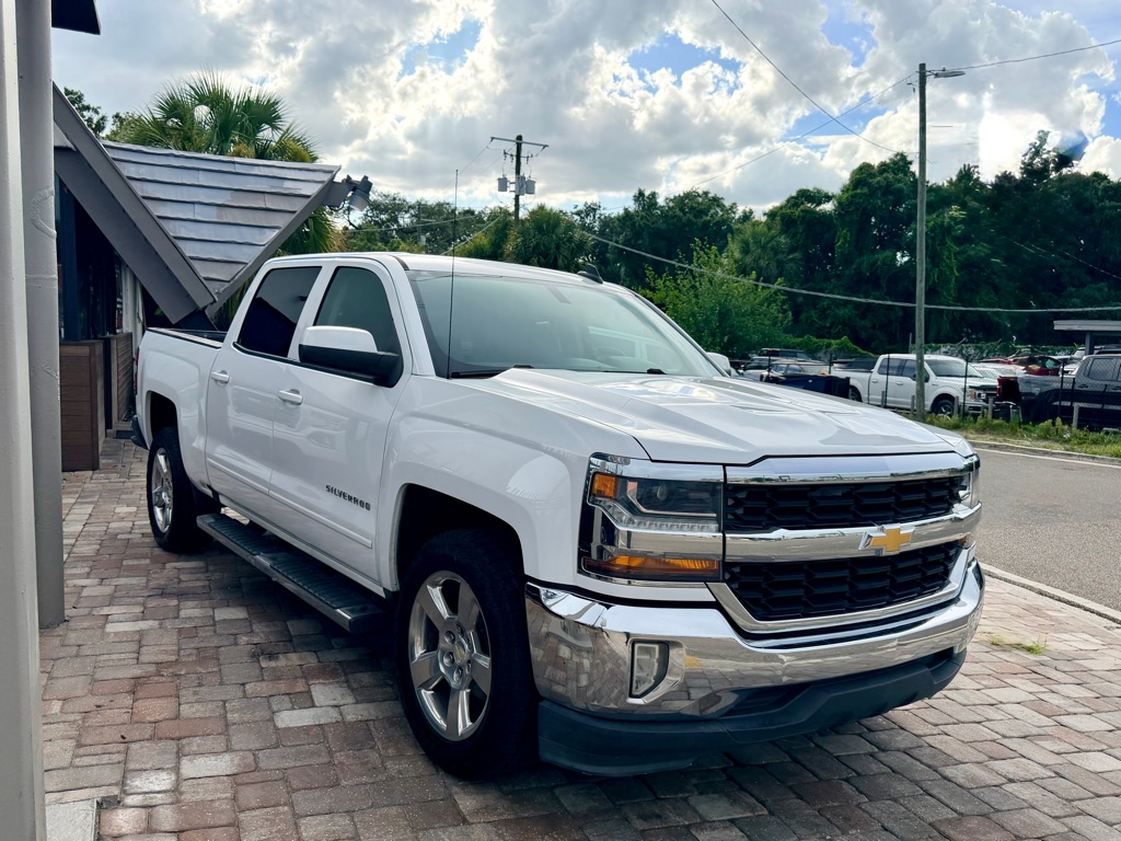 Photo 4 of this CHEVROLET SILVERADO 1500