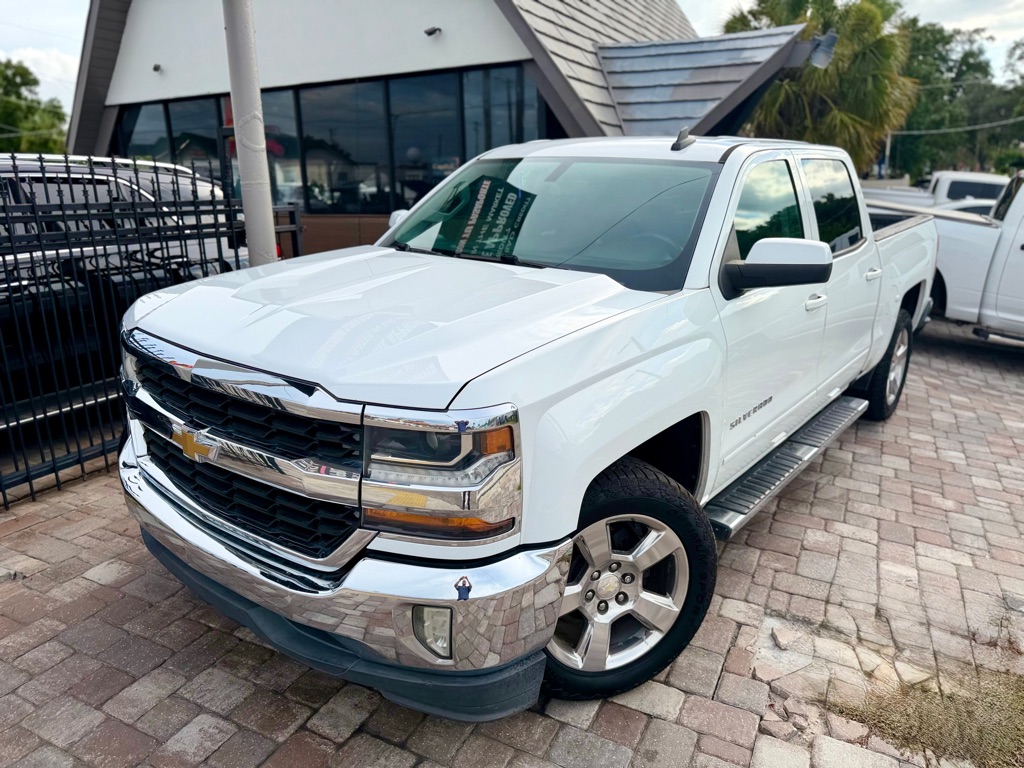 Photo 2 of this CHEVROLET SILVERADO 1500