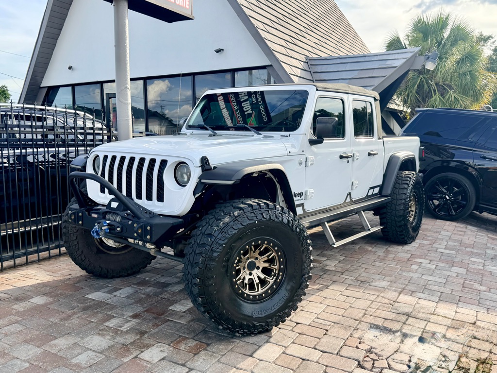 Photo 21 of this JEEP GLADIATOR