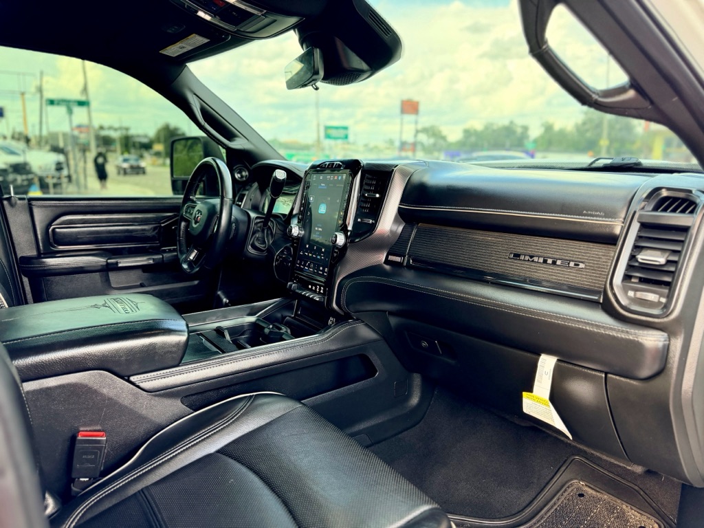 Photo 19 of this RAM 2500