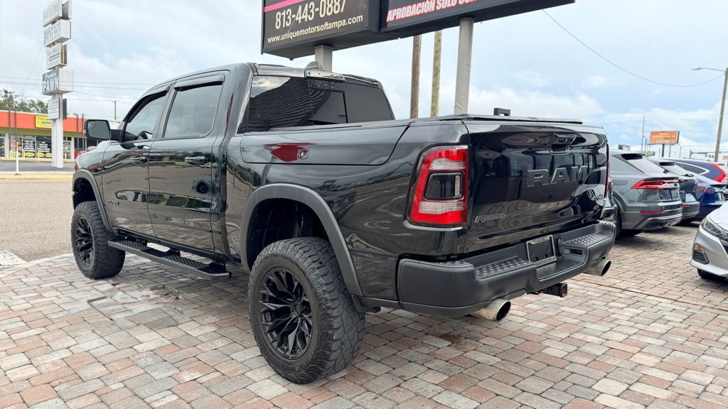 Photo 11 of this RAM 1500