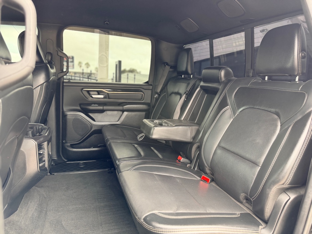 Photo 22 of this RAM 1500