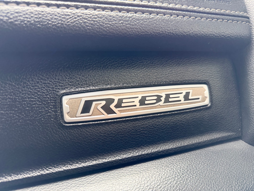Photo 28 of this RAM 1500