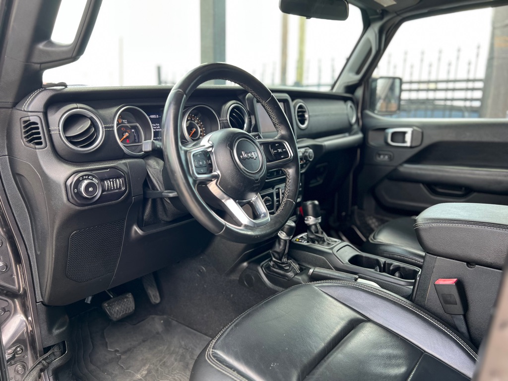 Photo 14 of this JEEP WRANGLER UNLIMI