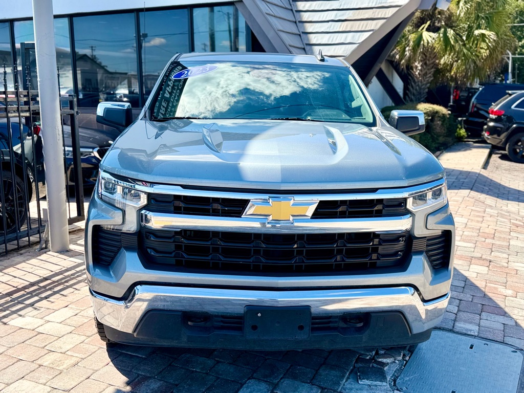 Photo 4 of this CHEVROLET SILVERADO 1500