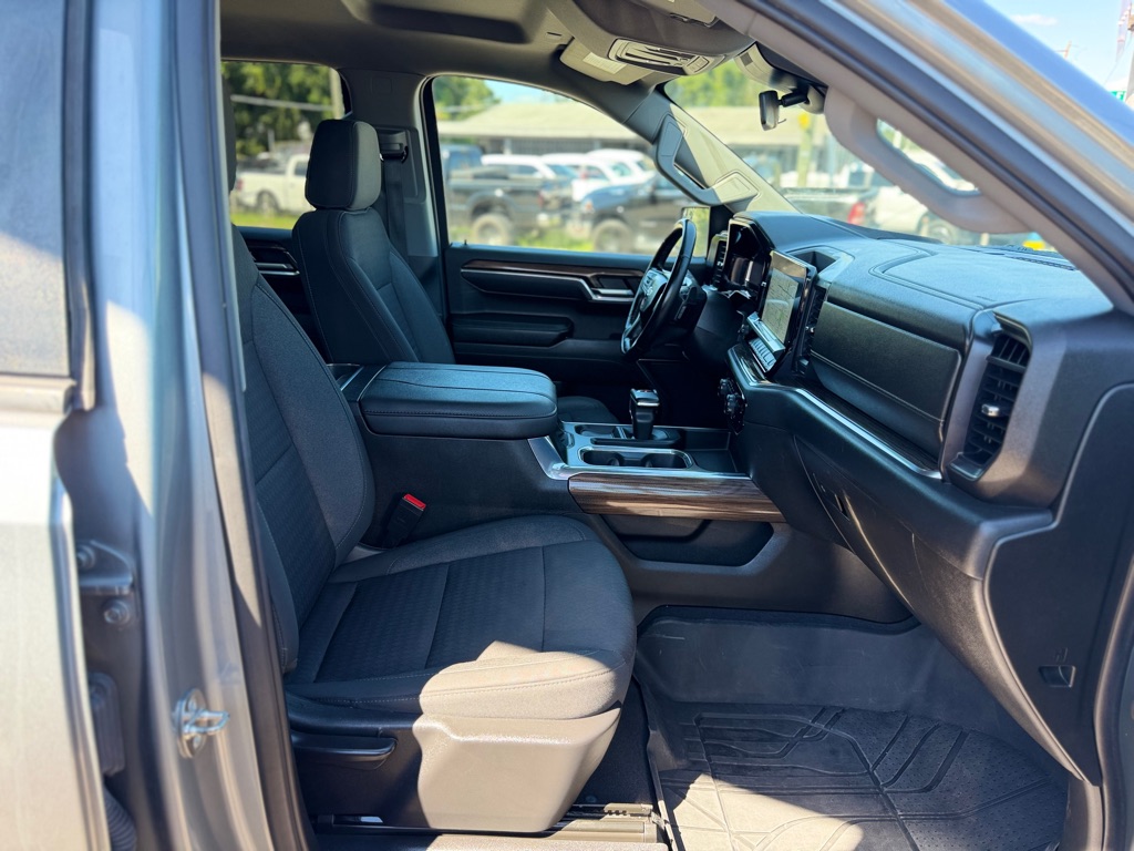 Photo 19 of this CHEVROLET SILVERADO 1500