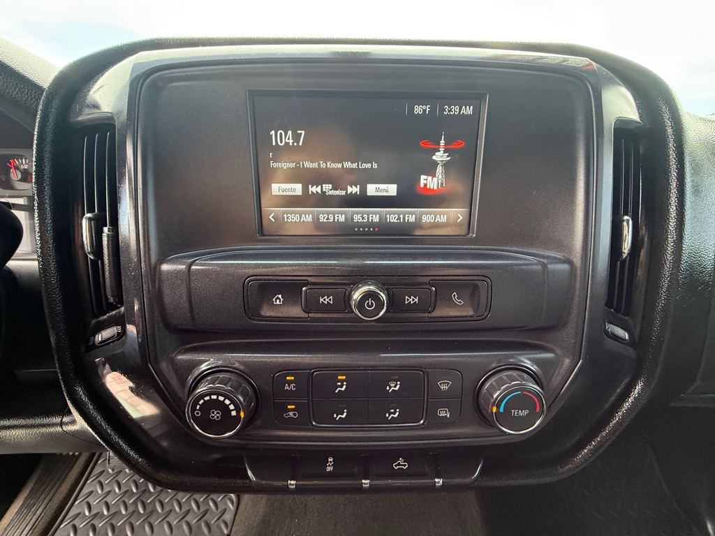 Photo 13 of this GMC SIERRA SLT