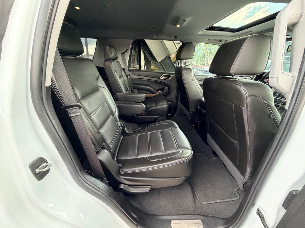 Photo 22 of this GMC YUKON