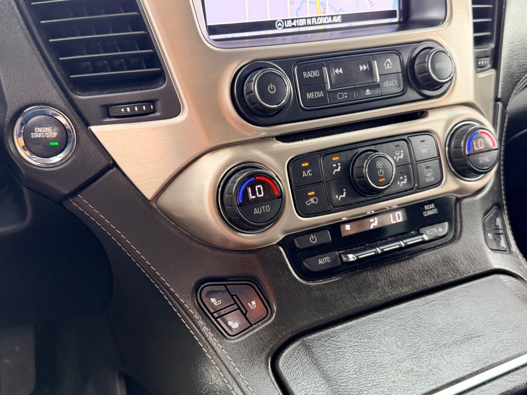 Photo 18 of this GMC YUKON