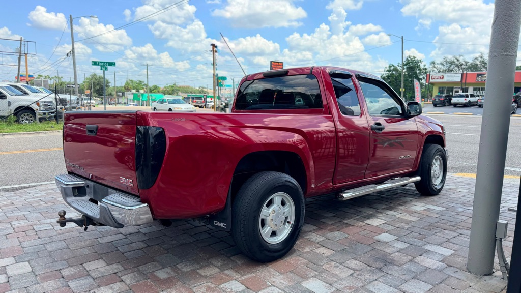 Photo 9 of this GMC CANYON