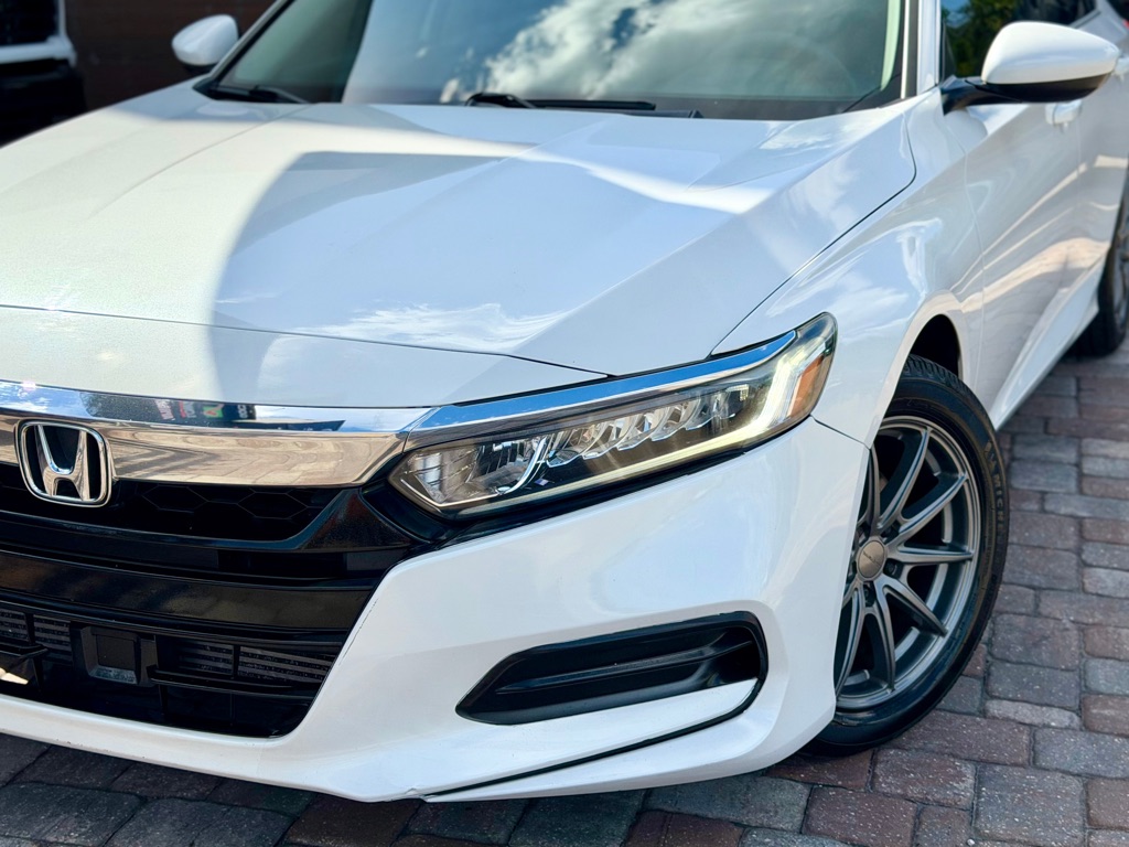 Photo 28 of this HONDA ACCORD