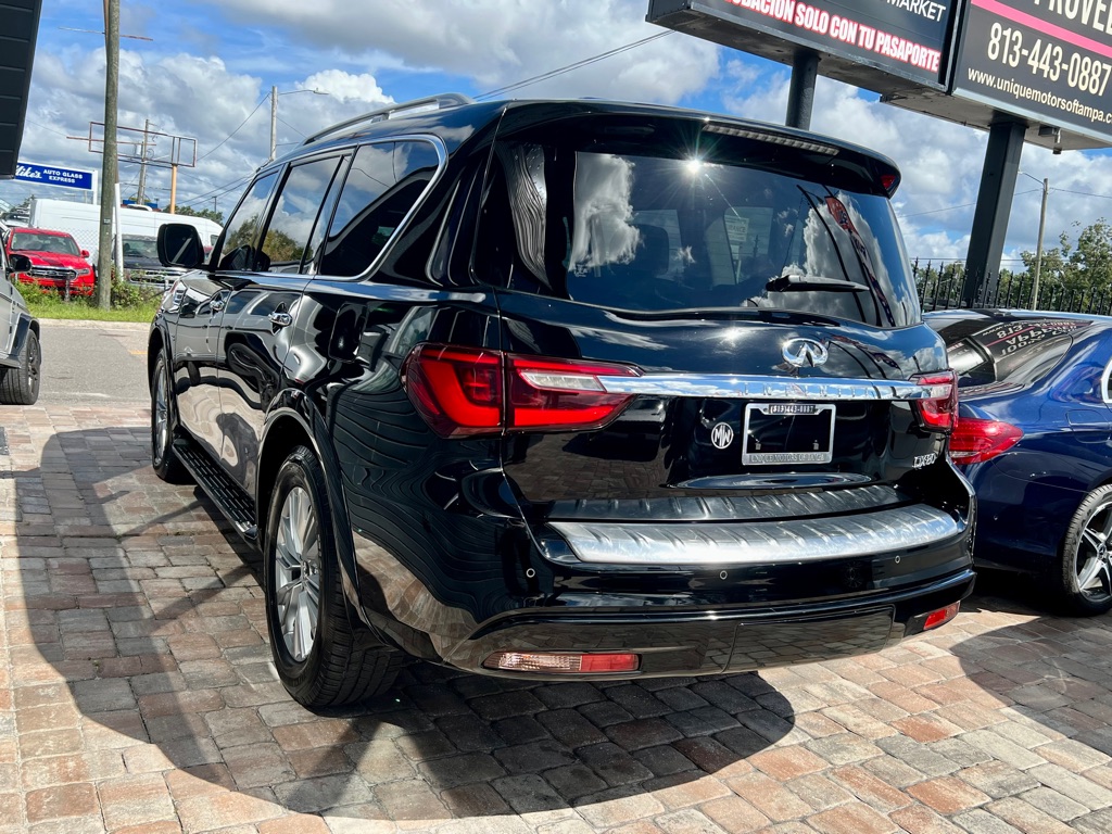 Photo 7 of this INFINITI QX80