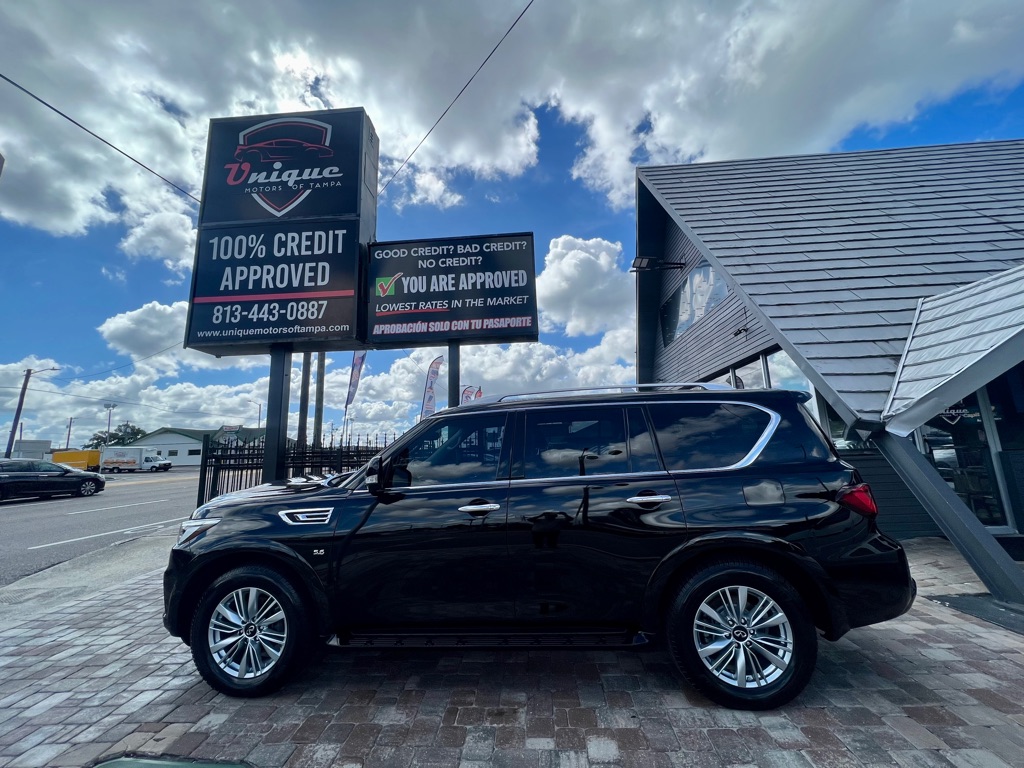 Photo 6 of this INFINITI QX80