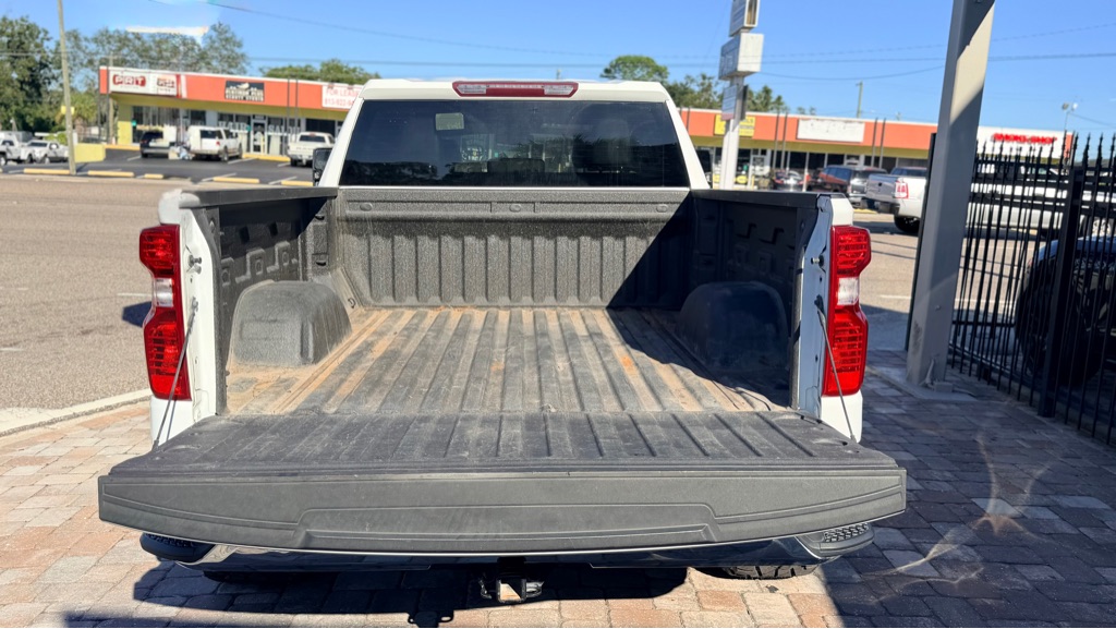 Photo 12 of this CHEVROLET SILVERADO 1500