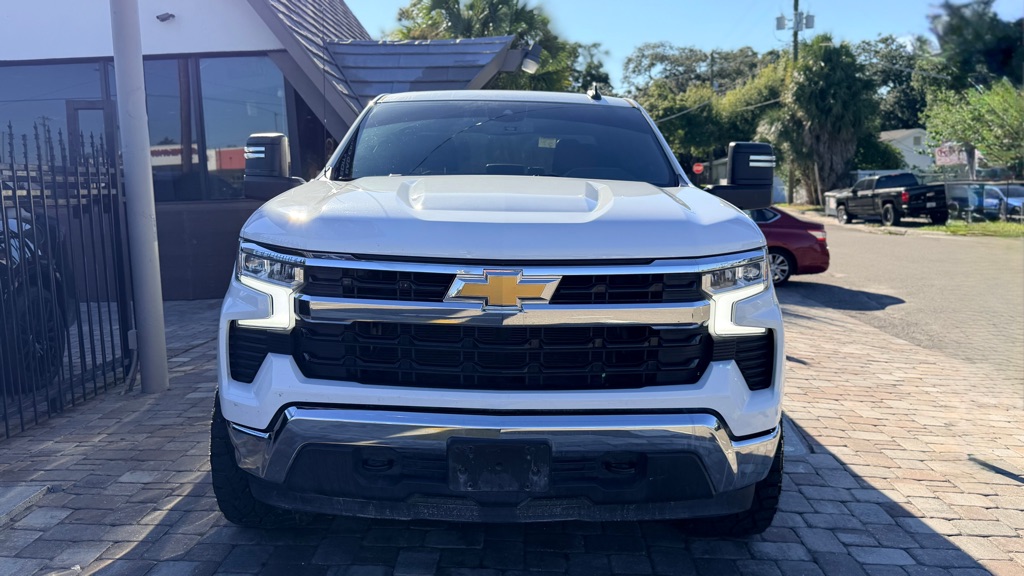 Photo 4 of this CHEVROLET SILVERADO 1500
