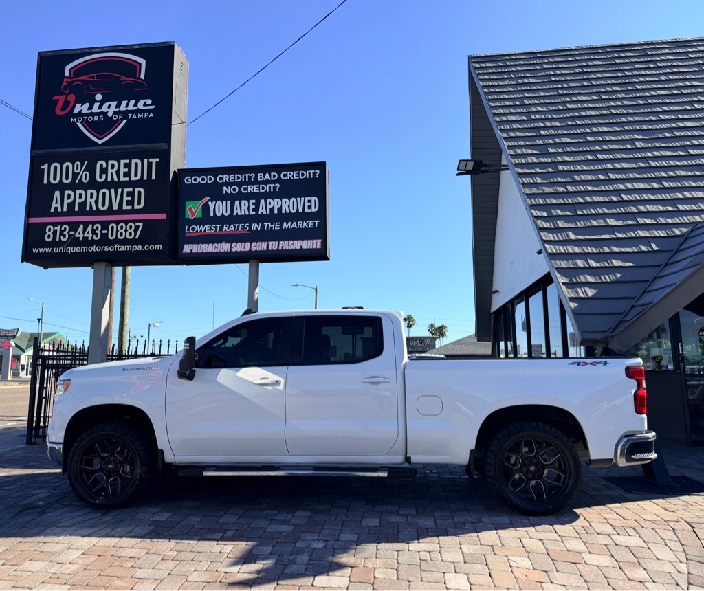 Photo 10 of this CHEVROLET SILVERADO 1500
