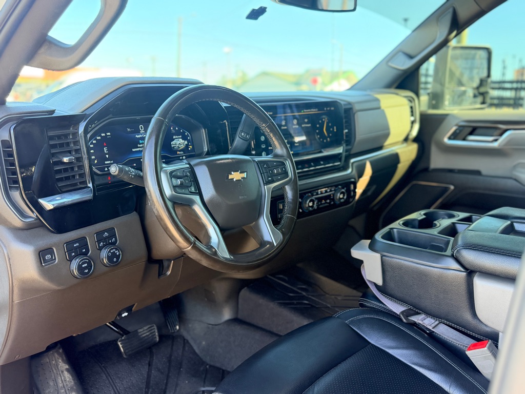 Photo 15 of this CHEVROLET SILVERADO 1500