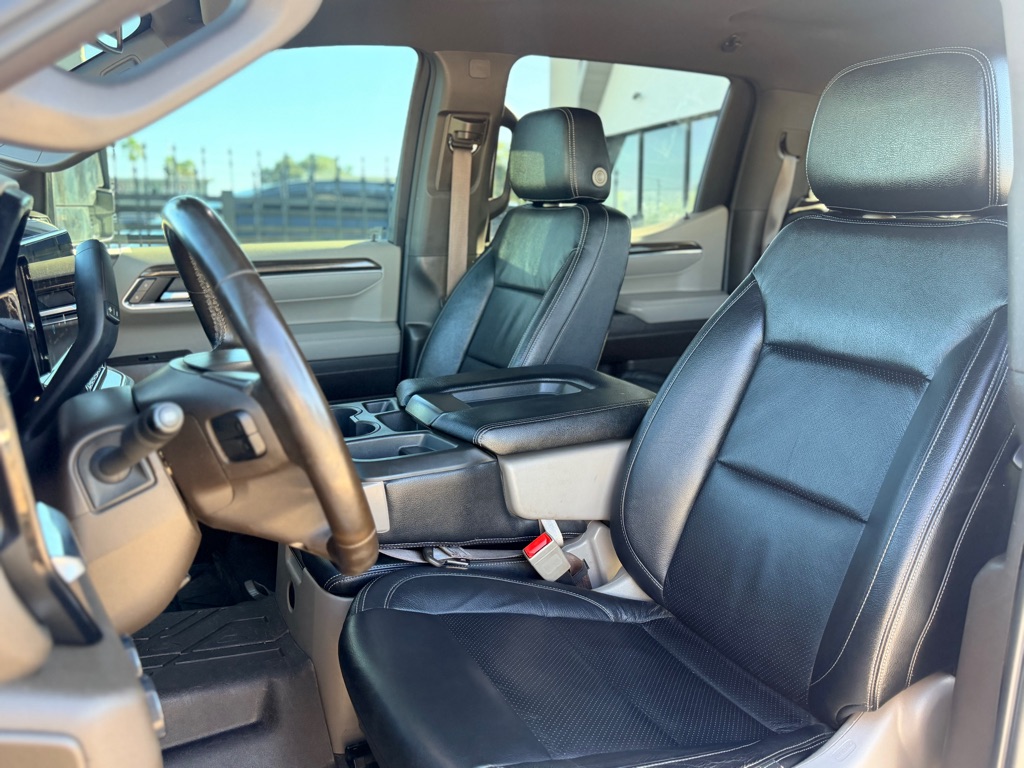 Photo 16 of this CHEVROLET SILVERADO 1500