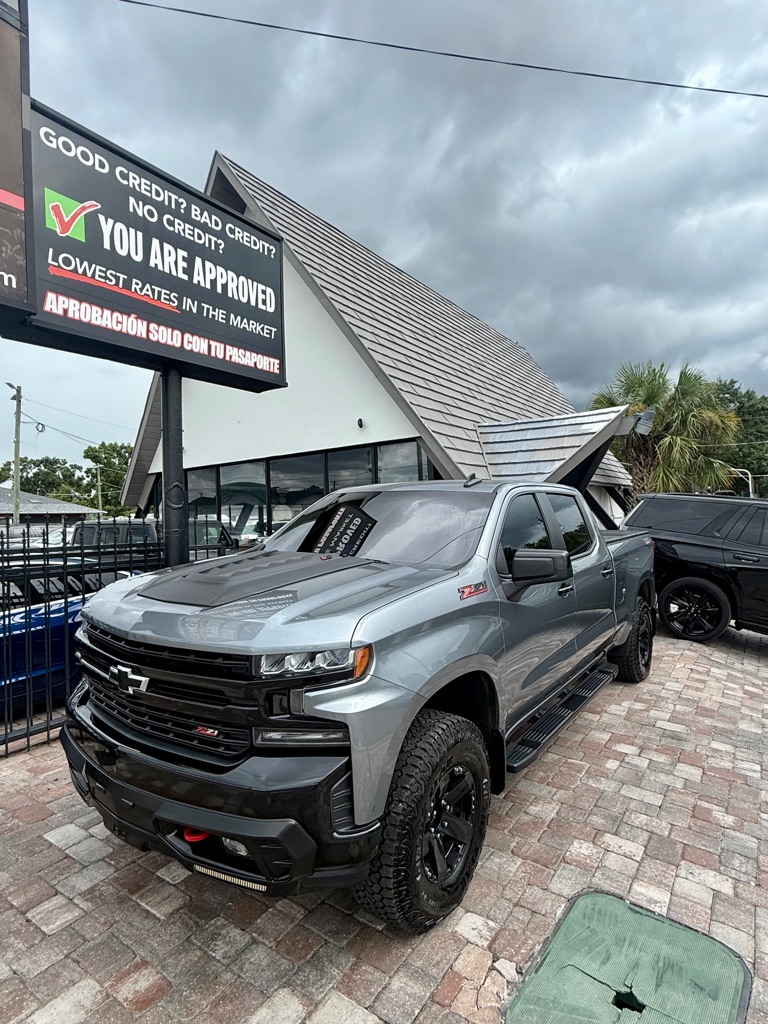 Photo 28 of this CHEVROLET SILVERADO 1500