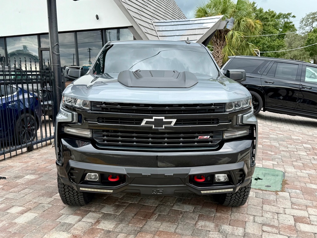 Photo 4 of this CHEVROLET SILVERADO 1500
