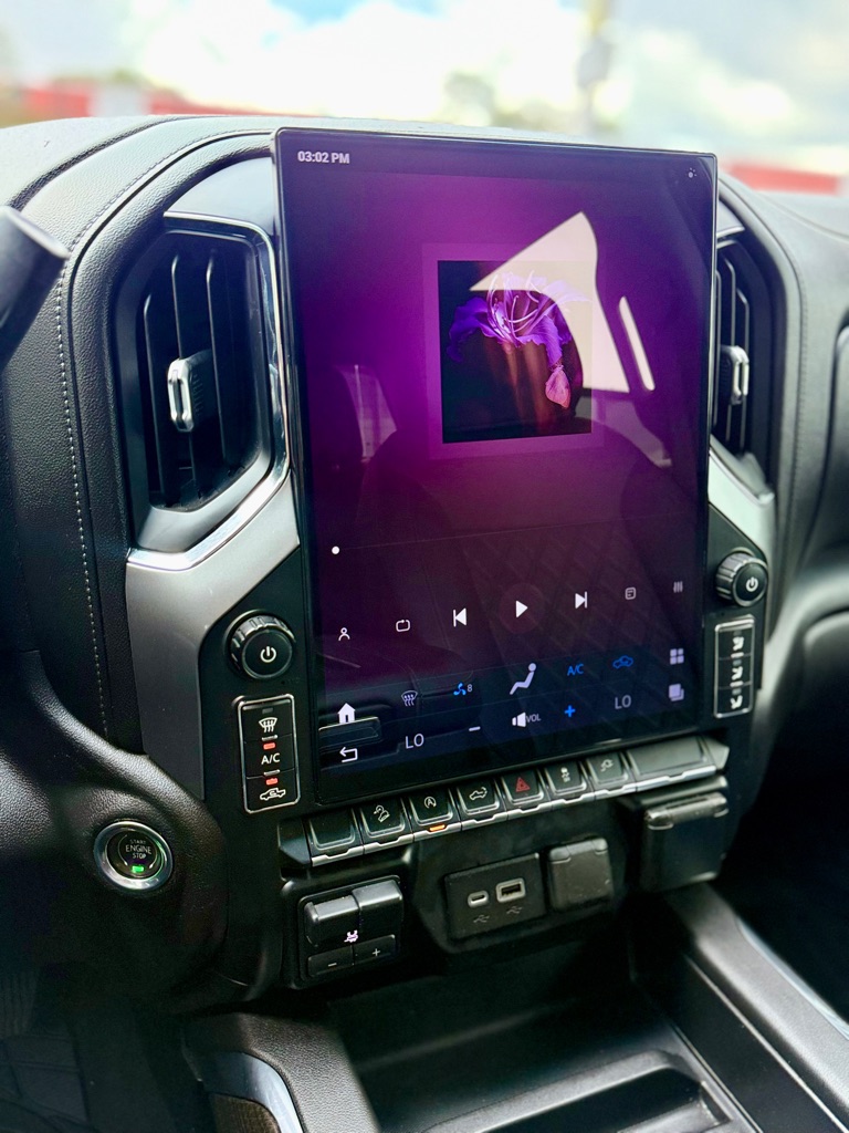 Photo 30 of this CHEVROLET SILVERADO 1500