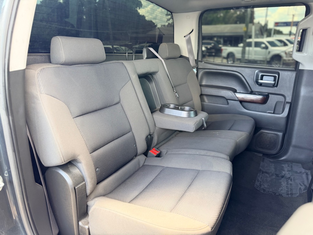 Photo 23 of this GMC SIERRA
