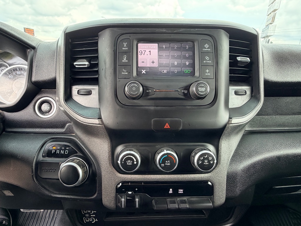 Photo 17 of this RAM 3500