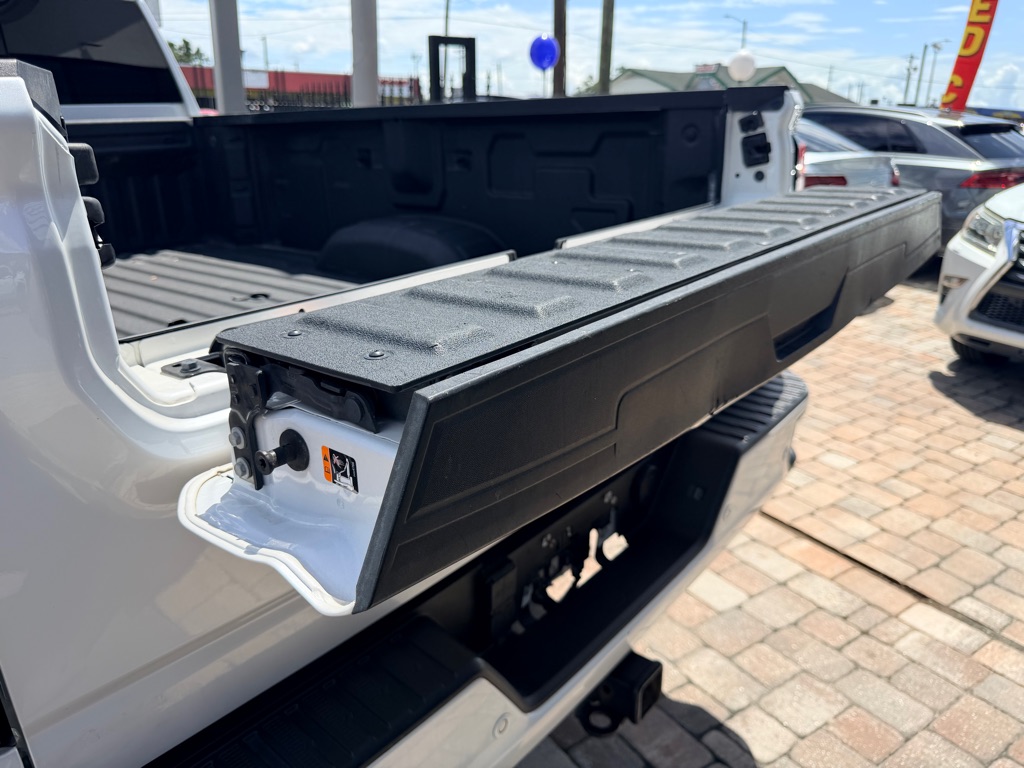 Photo 44 of this GMC SIERRA