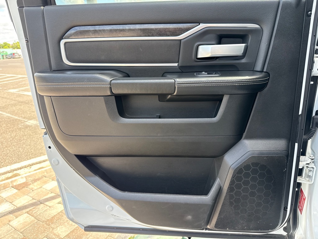 Photo 33 of this RAM 3500