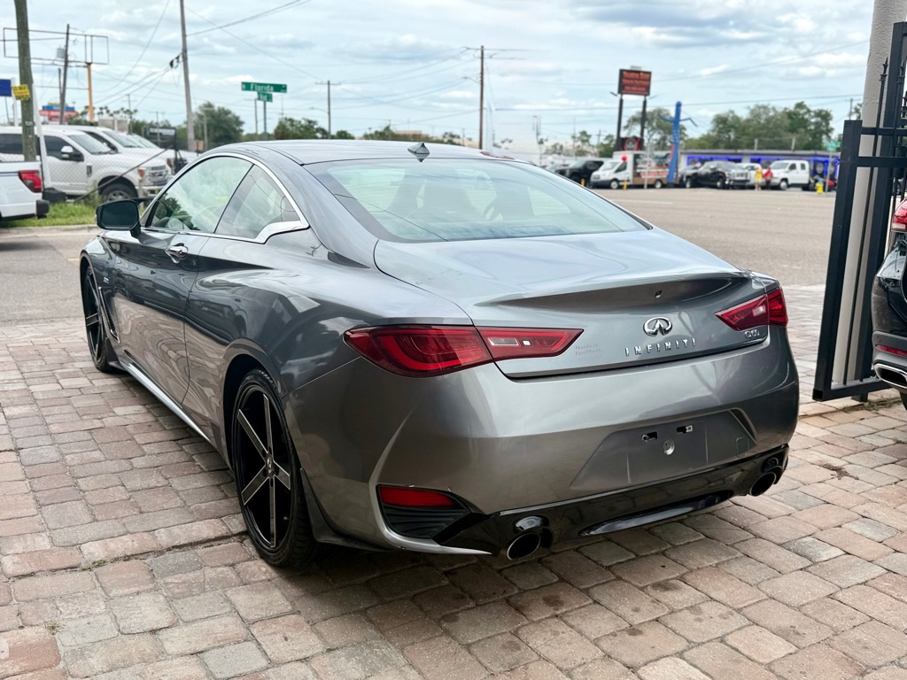 Photo 8 of this INFINITI Q60