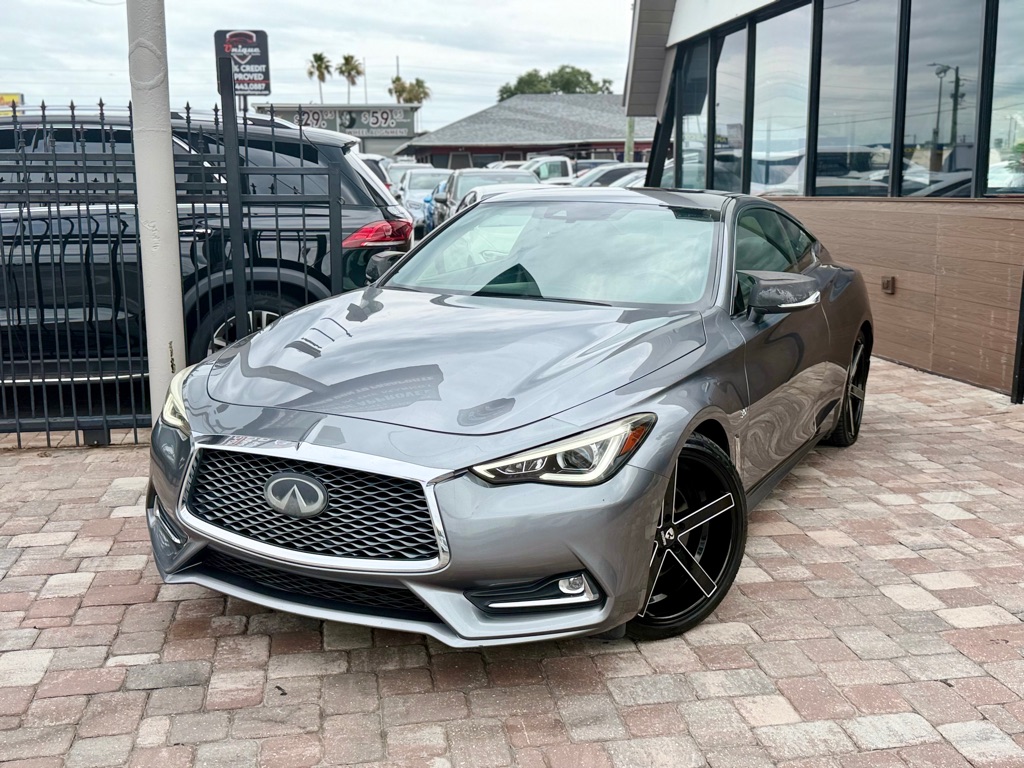 Photo 23 of this INFINITI Q60