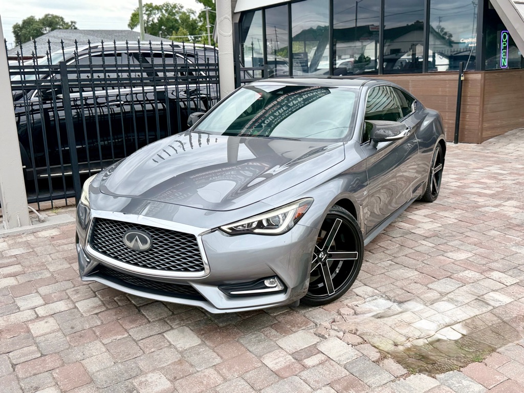 2020 INFINITI Q60