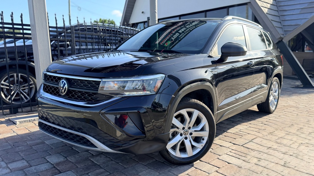 2023 VOLKSWAGEN TAOS
