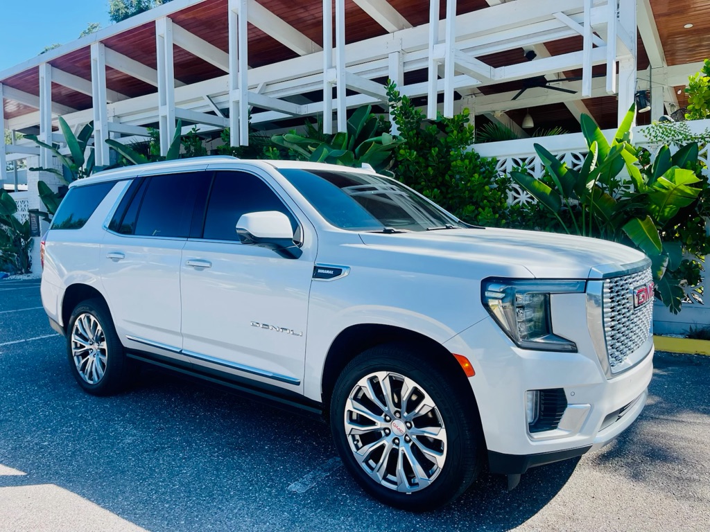 Photo 10 of this GMC YUKON