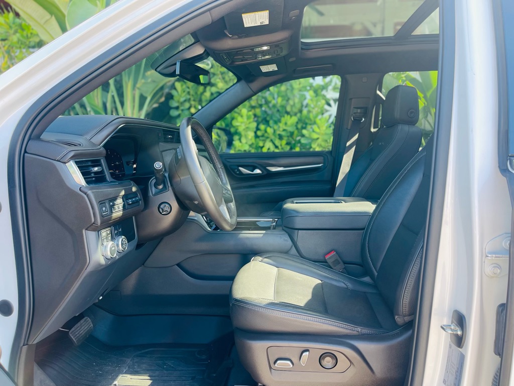 Photo 13 of this GMC YUKON