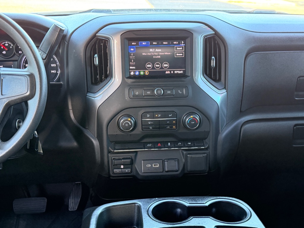Photo 15 of this CHEVROLET SILVERADO 1500