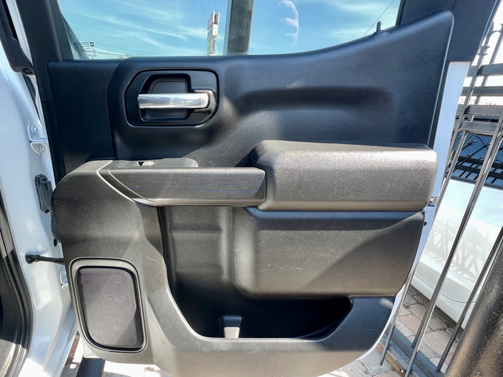 CHEVROLET SILVERADO 1500 2019 CHEVROLET SILVERADO 1500 1GCUYDED5KZ357573